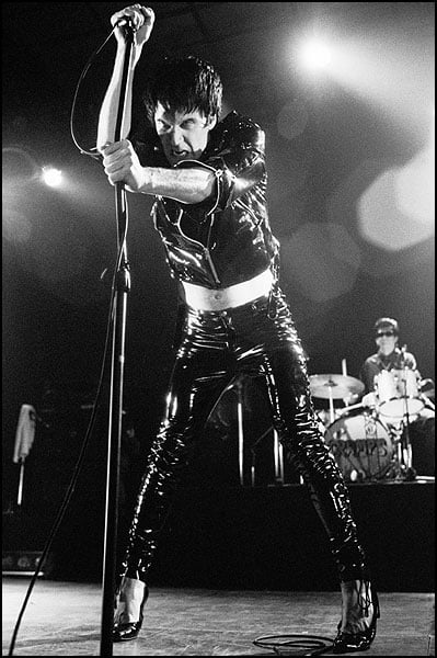 Lux Interior: De mad, mad daddy is niet meer (2009)